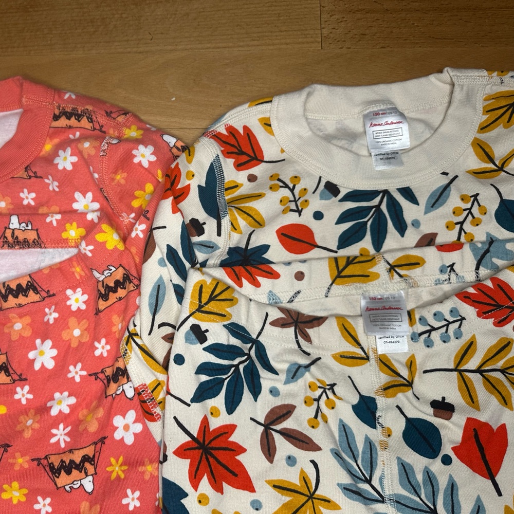 Hanna Andersson - 2 Sets of Girls Size 12 (150 cm) Pajamas - Picture 8 of 10